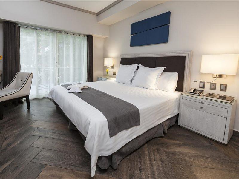 Del ángel Apartahotel 4*